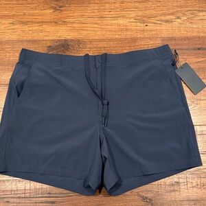 BRAND NEW! Men’s VRST Relaxed Fit Short sz: XXL 6” inseam